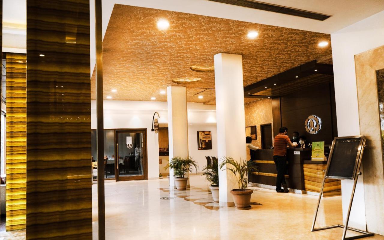 Hotel Gwalior Regency Exterior foto