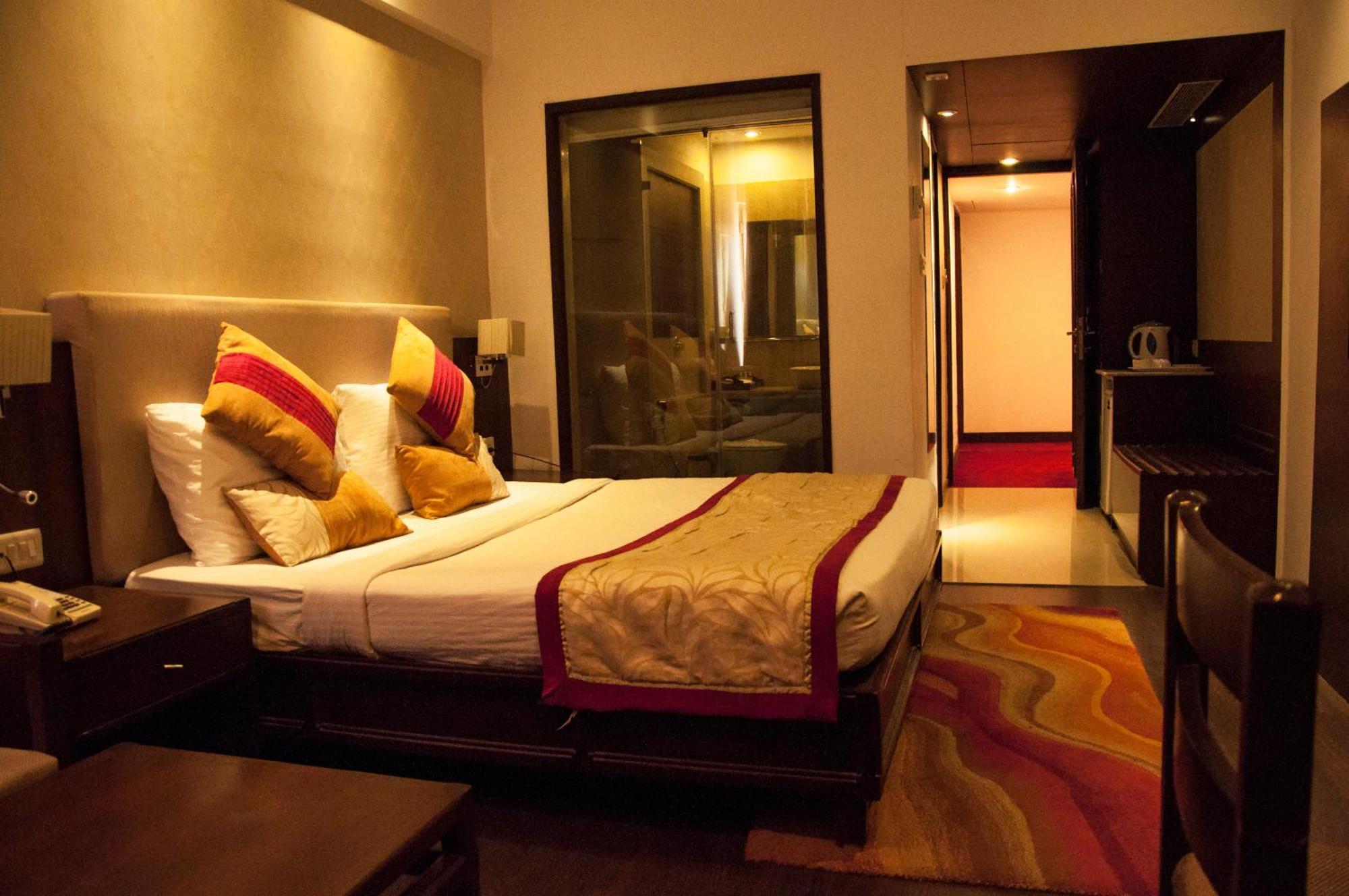 Hotel Gwalior Regency Exterior foto