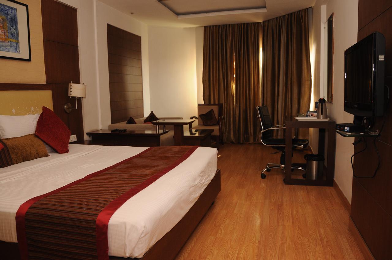 Hotel Gwalior Regency Exterior foto